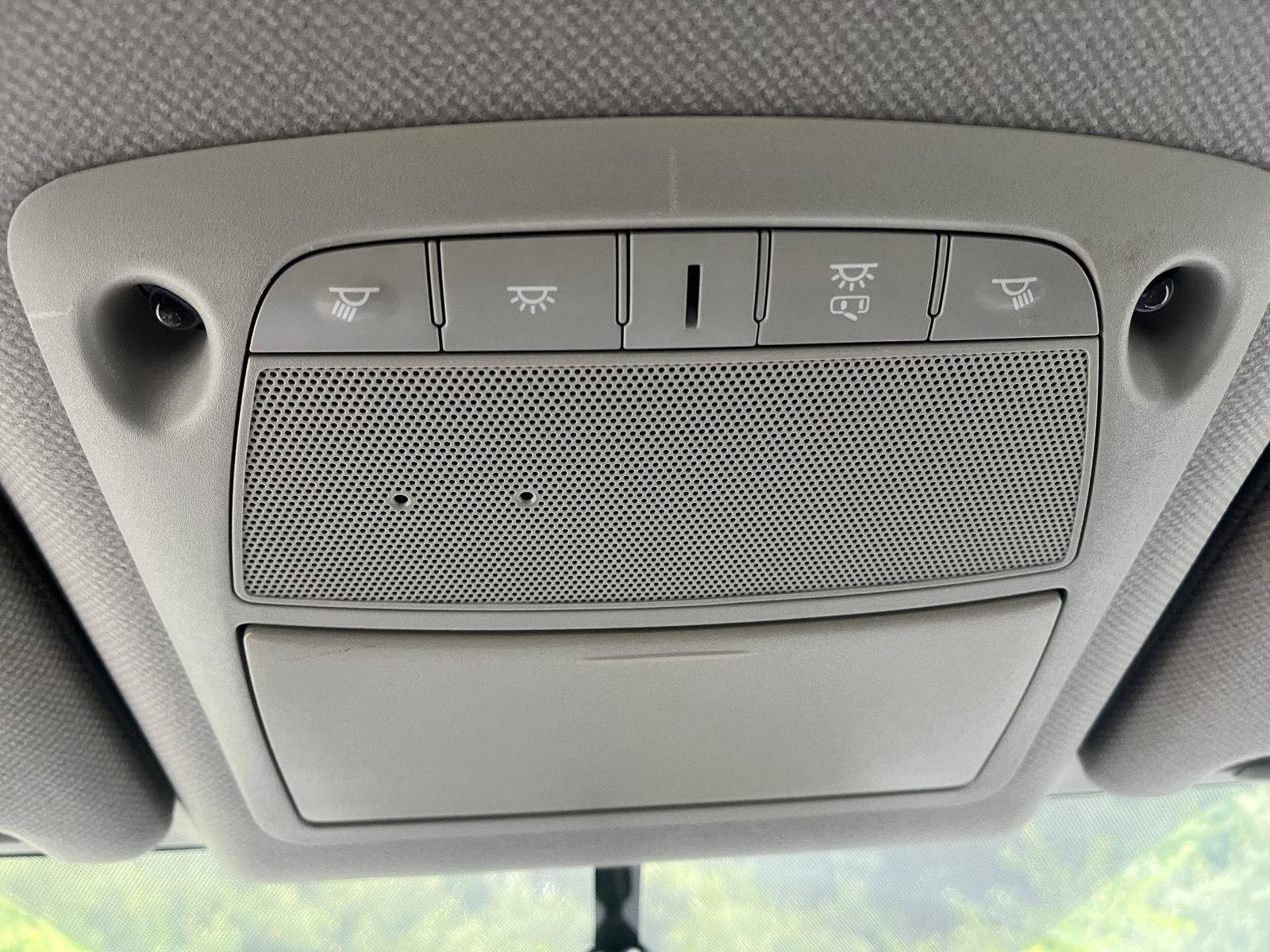 Used 2019 Nissan Sentra SV FWD image 25