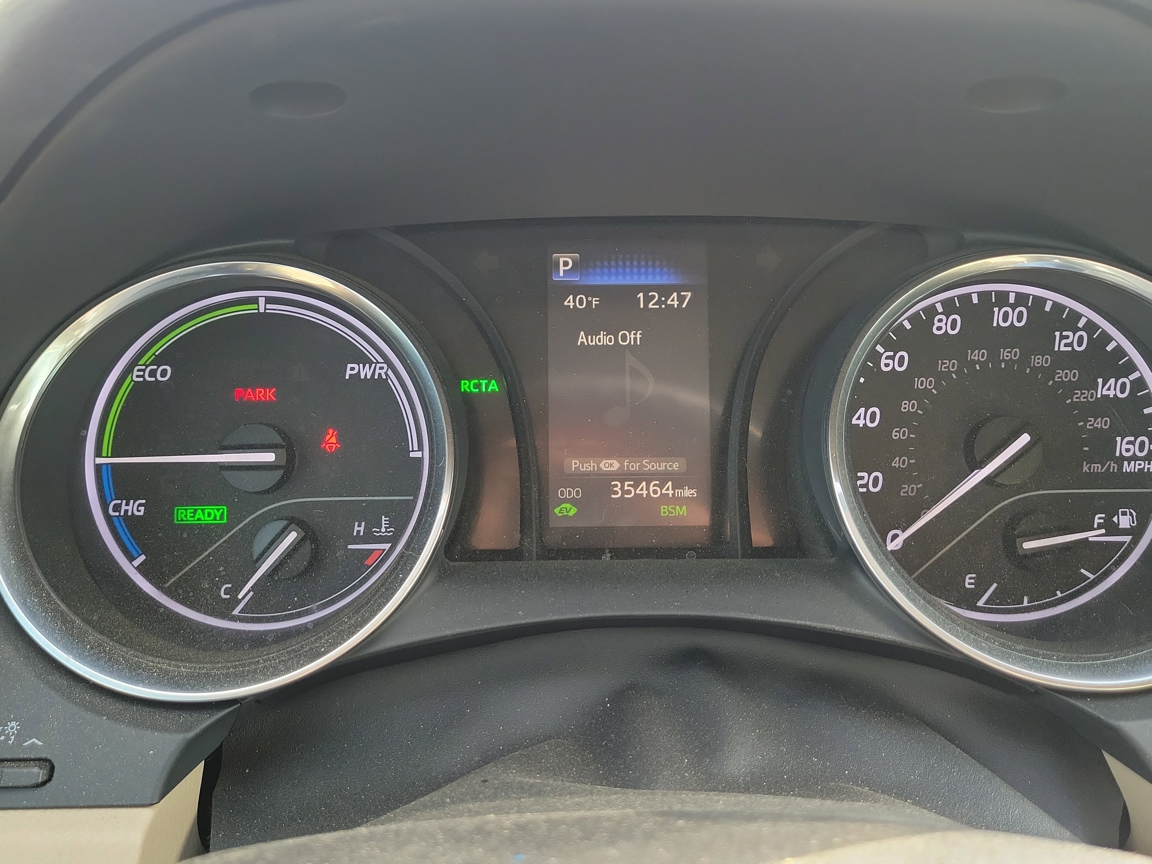 Used 2019 Toyota Camry LE w/ Sunroof Package image 22