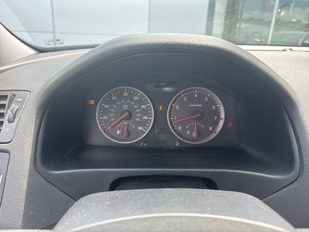 Used 2007 Volvo S40 2.4i FWD image 9