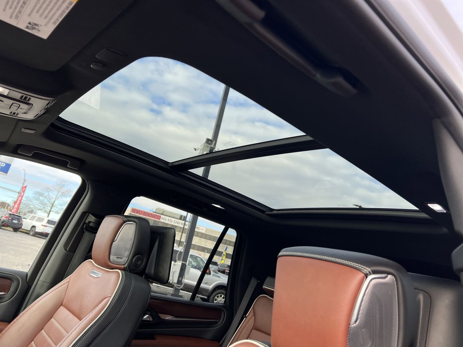 Used 2024 GMC Yukon Denali Ultimate image 24