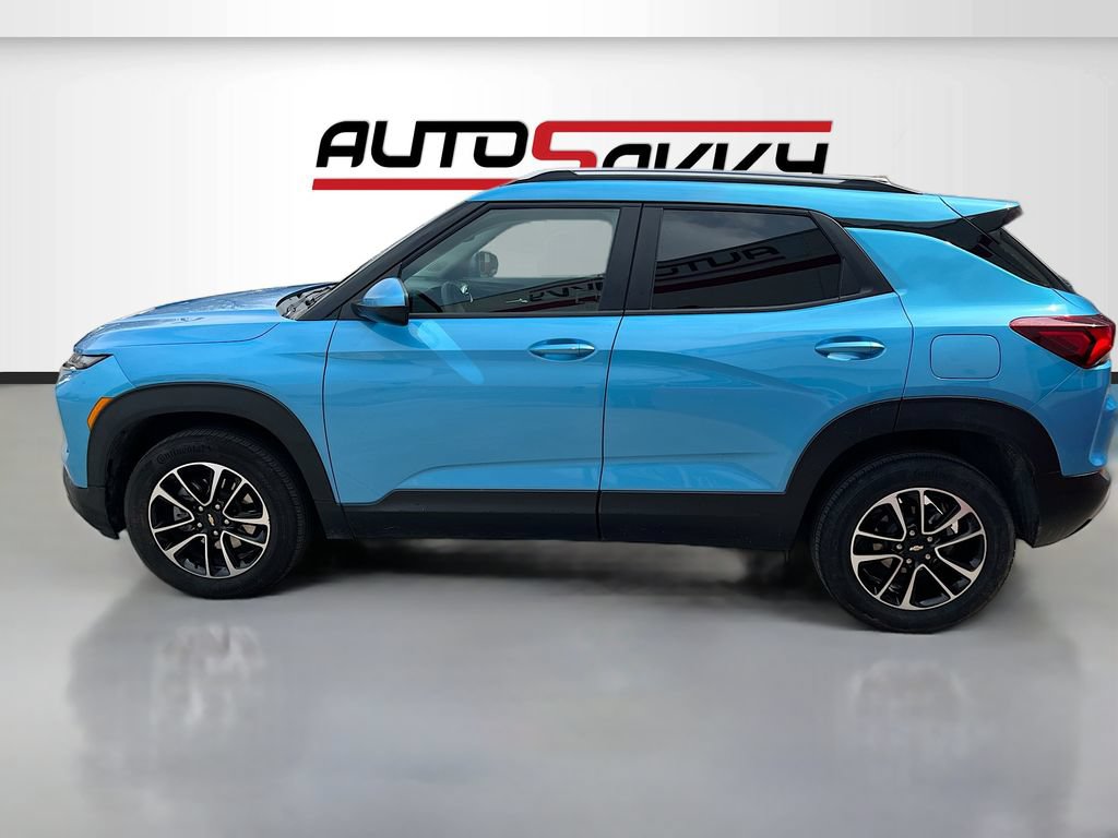 Used 2025 Chevrolet TrailBlazer LT AWD/4WD image 4