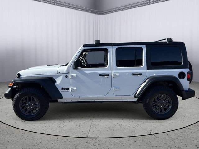 Used 2024 Jeep Wrangler Unlimited Sport AWD/4WD image 3