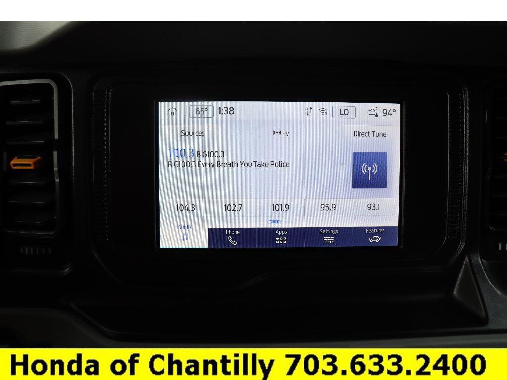 Used 2022 Ford Bronco Badlands image 11