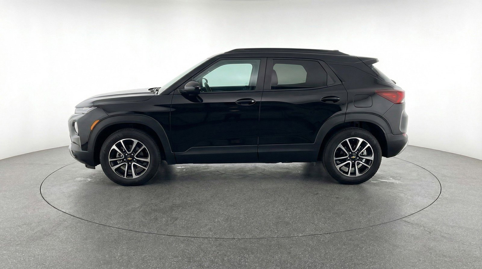 Used 2025 Chevrolet TrailBlazer LT image 5