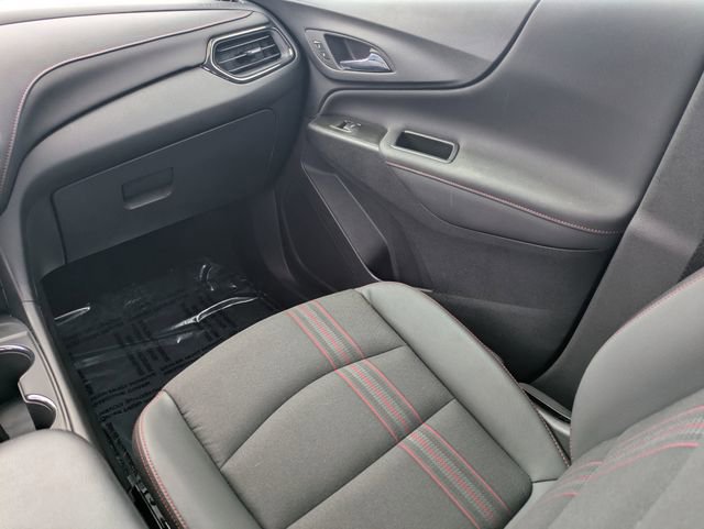 Used 2022 Chevrolet Equinox RS AWD/4WD image 16