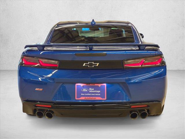 Used 2018 Chevrolet Camaro SS RWD image 6