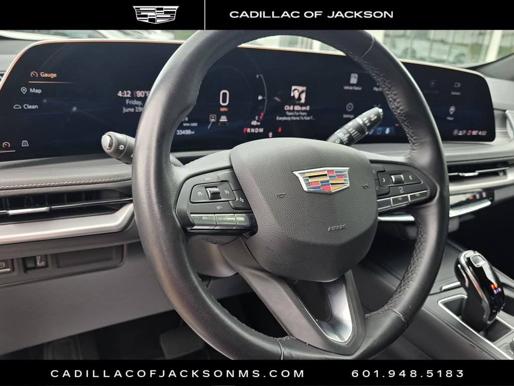 Certified 2025 Cadillac XT4 Premium Luxury FWD image 10