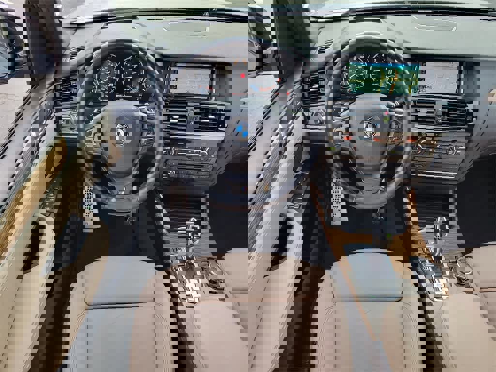 Used 2016 BMW X3 sDrive28i image 14