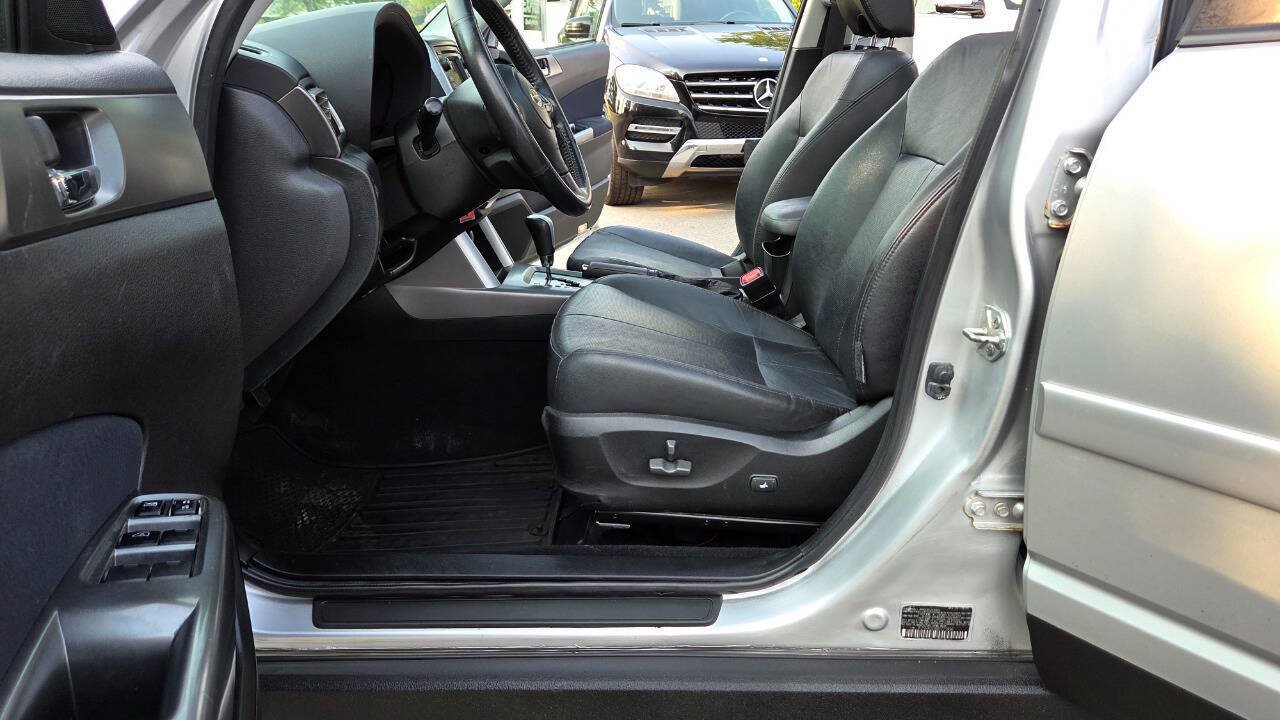 Used 2011 Subaru Forester 2.5X Touring AWD/4WD image 28