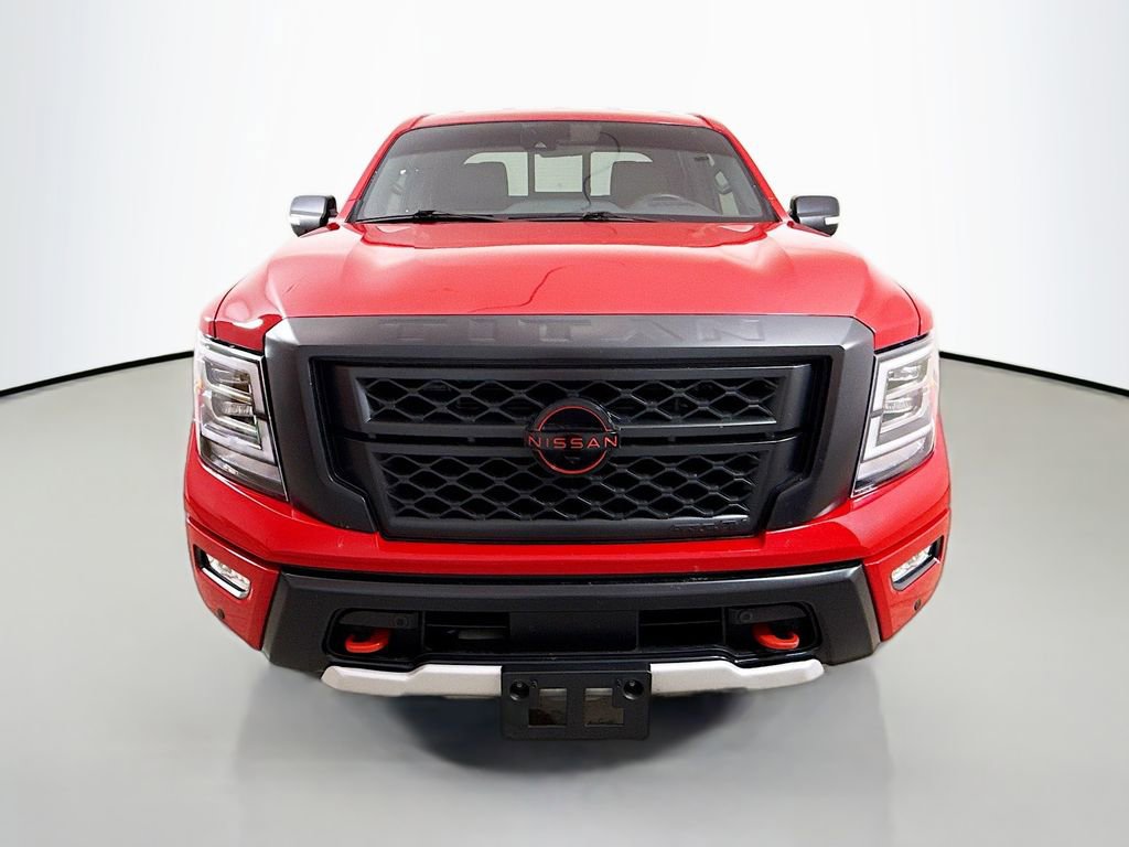 Used 2024 Nissan Titan PRO-4X w/ Pro-4x Convenience Package image 2