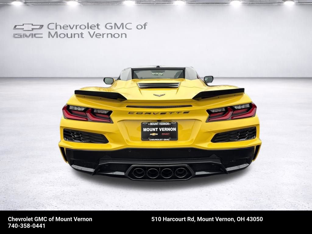 New 2026 Chevrolet Corvette Z06 w/ Stealth Interior Trim Package RWD image 4