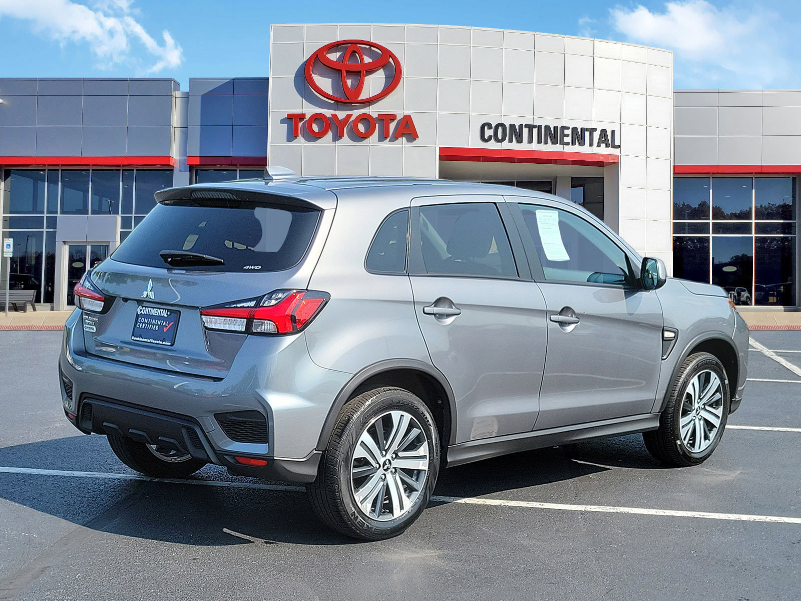 Used 2024 Mitsubishi Outlander Sport ES AWD/4WD image 5