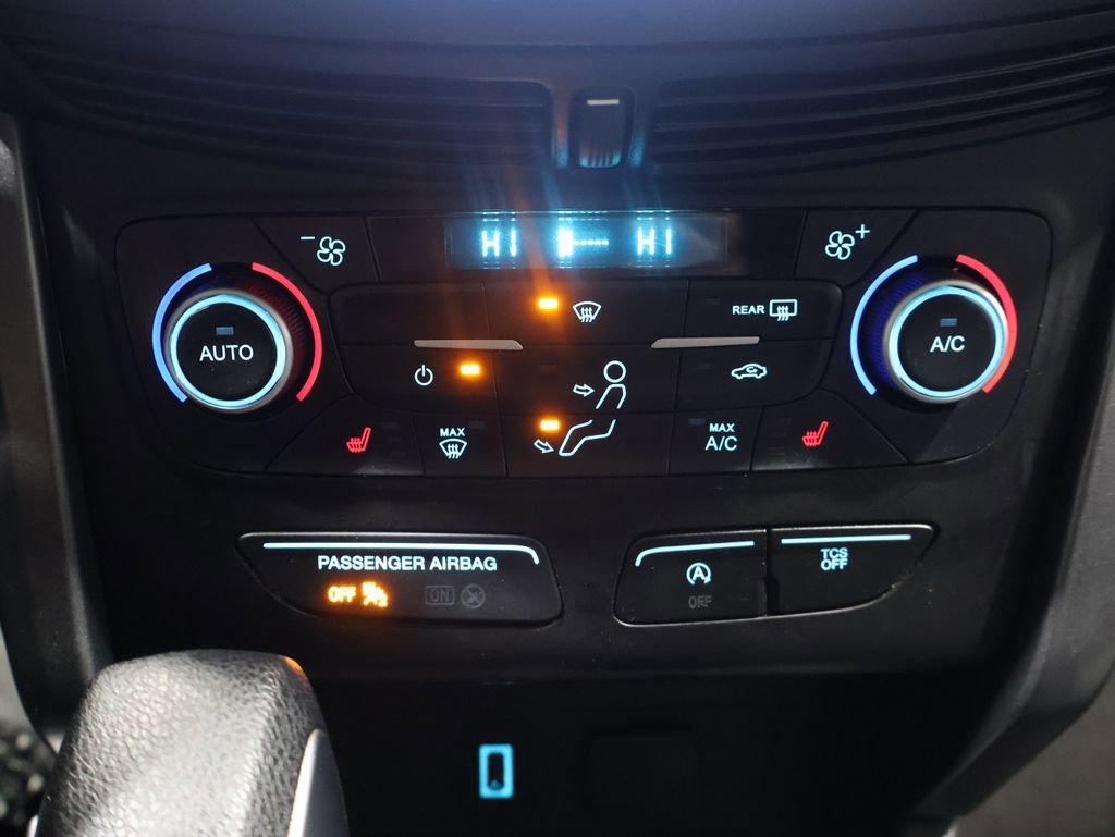 Used 2019 Ford Escape SE image 31