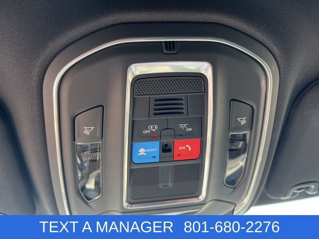 Used 2026 Jeep Cherokee Laredo AWD/4WD image 24