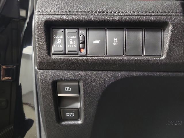 Used 2025 Honda Odyssey Sport-L image 24