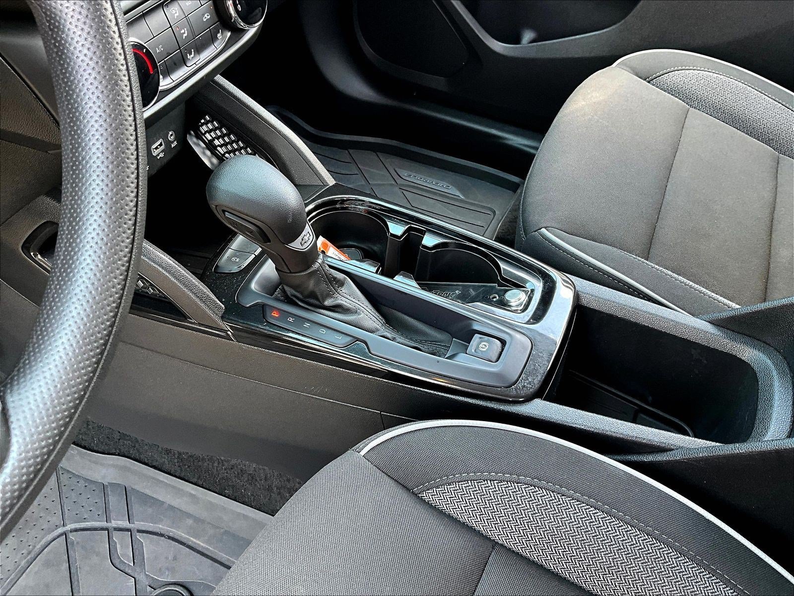 Used 2023 Chevrolet TrailBlazer LT FWD image 17