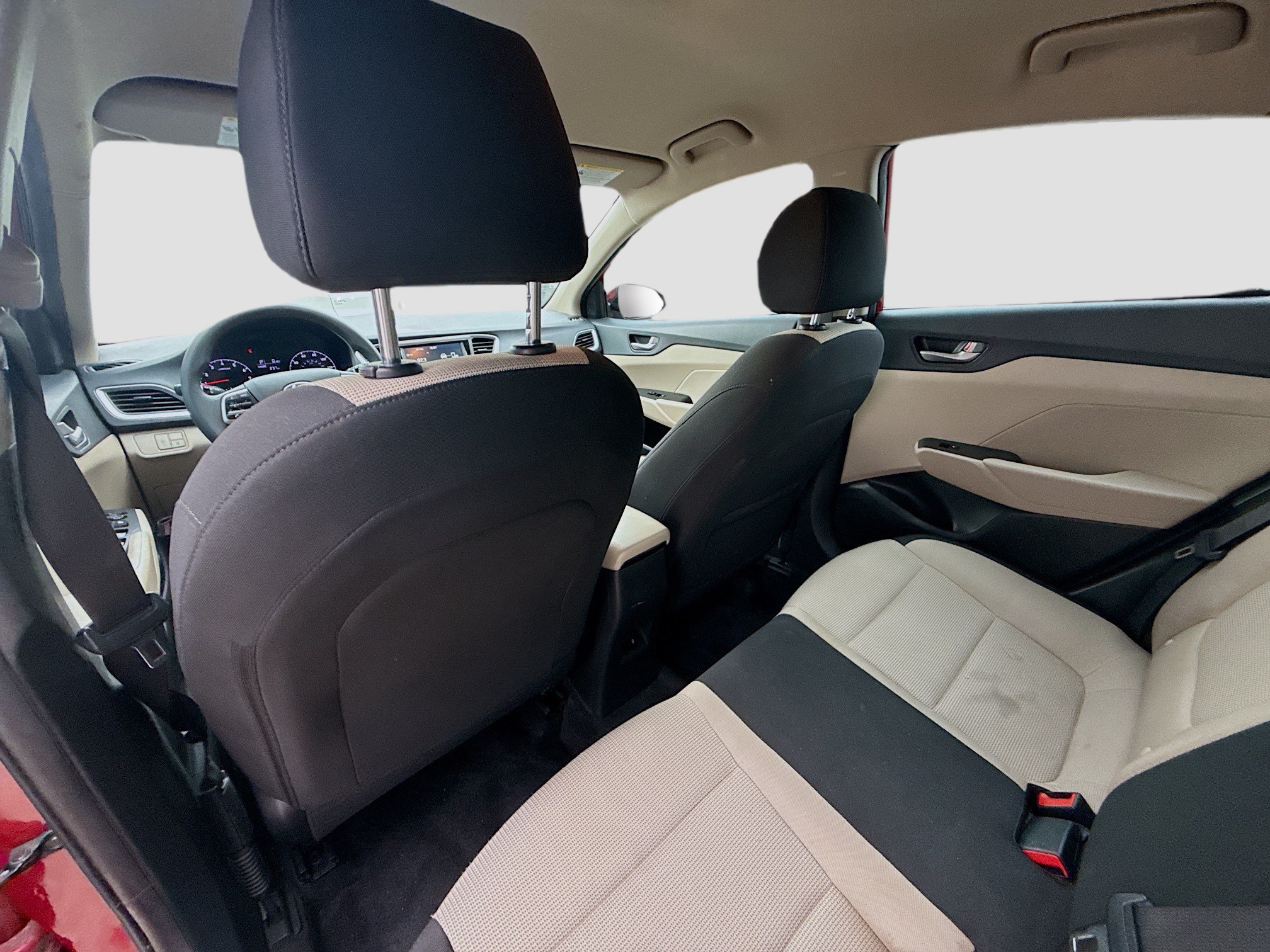 Used 2022 Hyundai Accent SEL FWD image 19