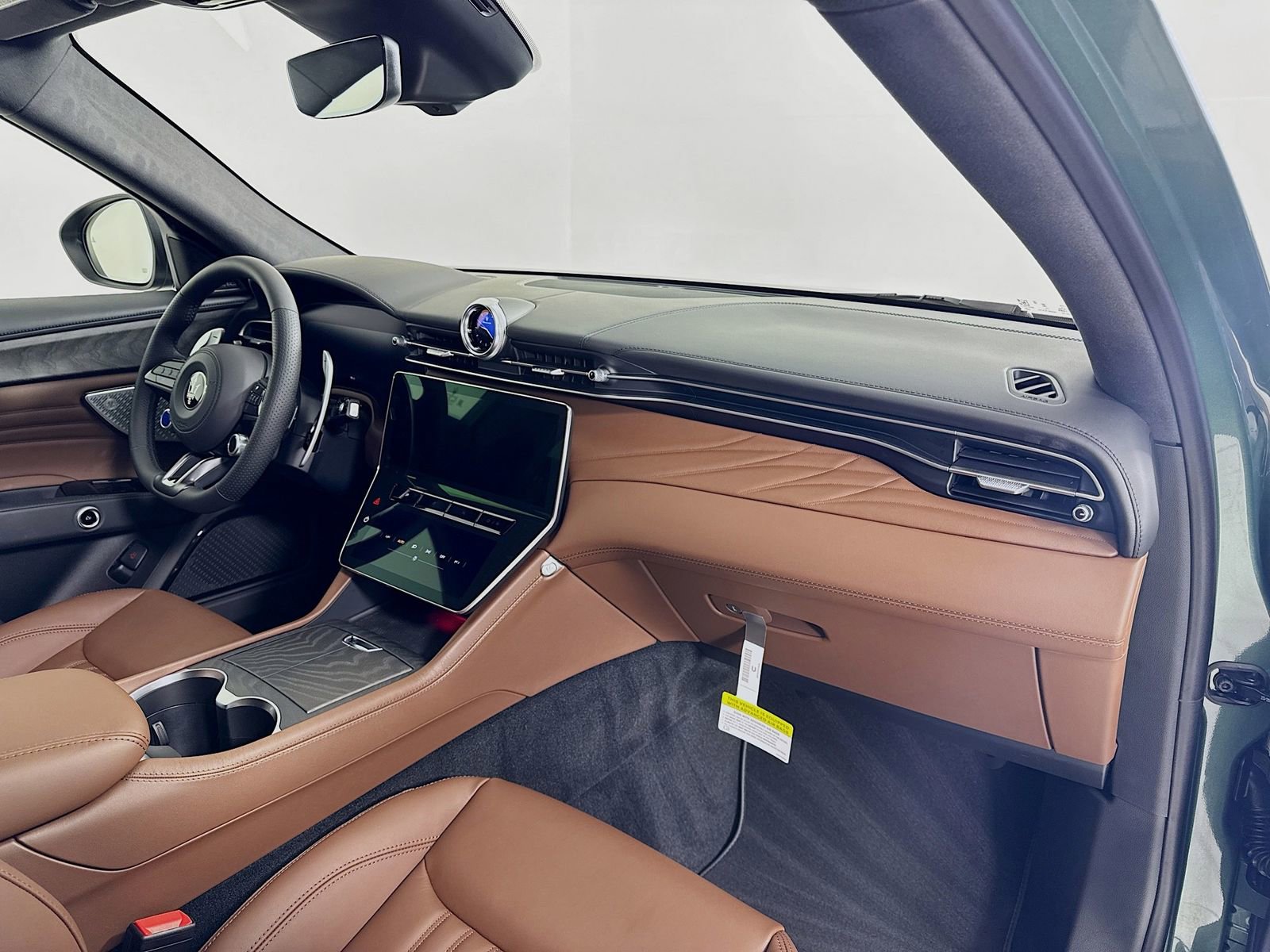 New 2025 Maserati Grecale GT image 30