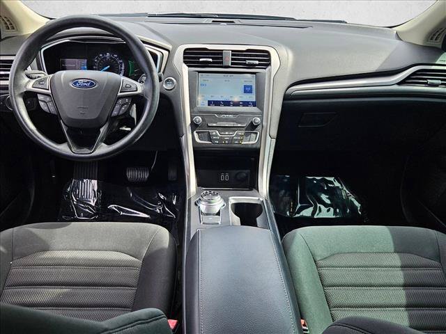 Used 2019 Ford Fusion SE FWD image 18