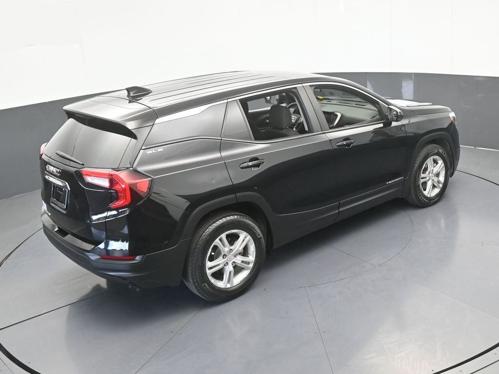 Used 2023 GMC Terrain SLE image 47