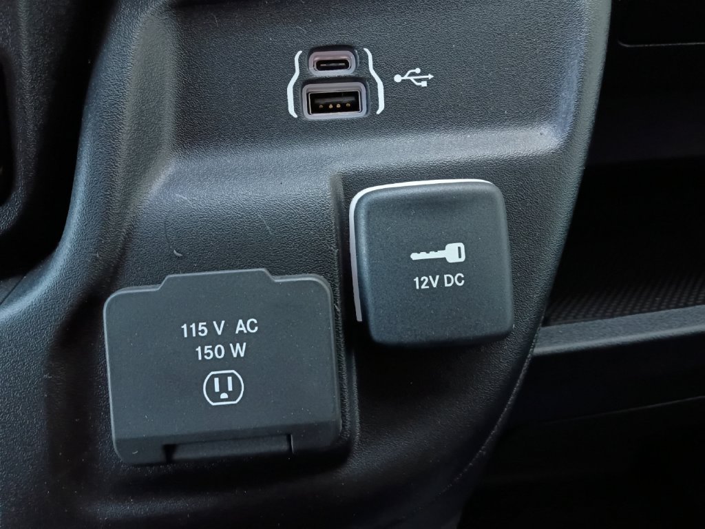 New 2027 RAM ProMaster 1500 w/ Convenience Group FWD image 6