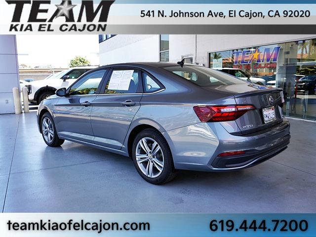 Used 2024 Volkswagen Jetta SE FWD image 7