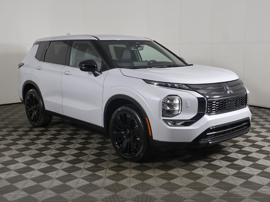 New 2026 Mitsubishi Outlander LE AWD/4WD image 57