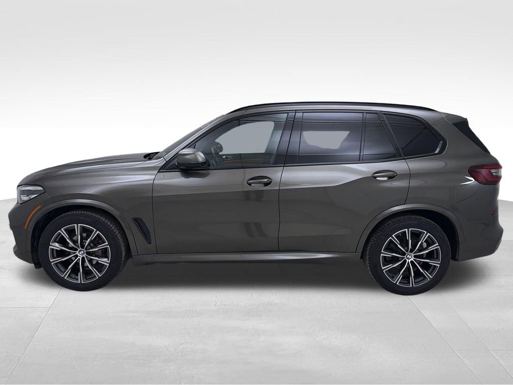 Used 2023 BMW X5 xDrive40i w/ M Sport Package image 6