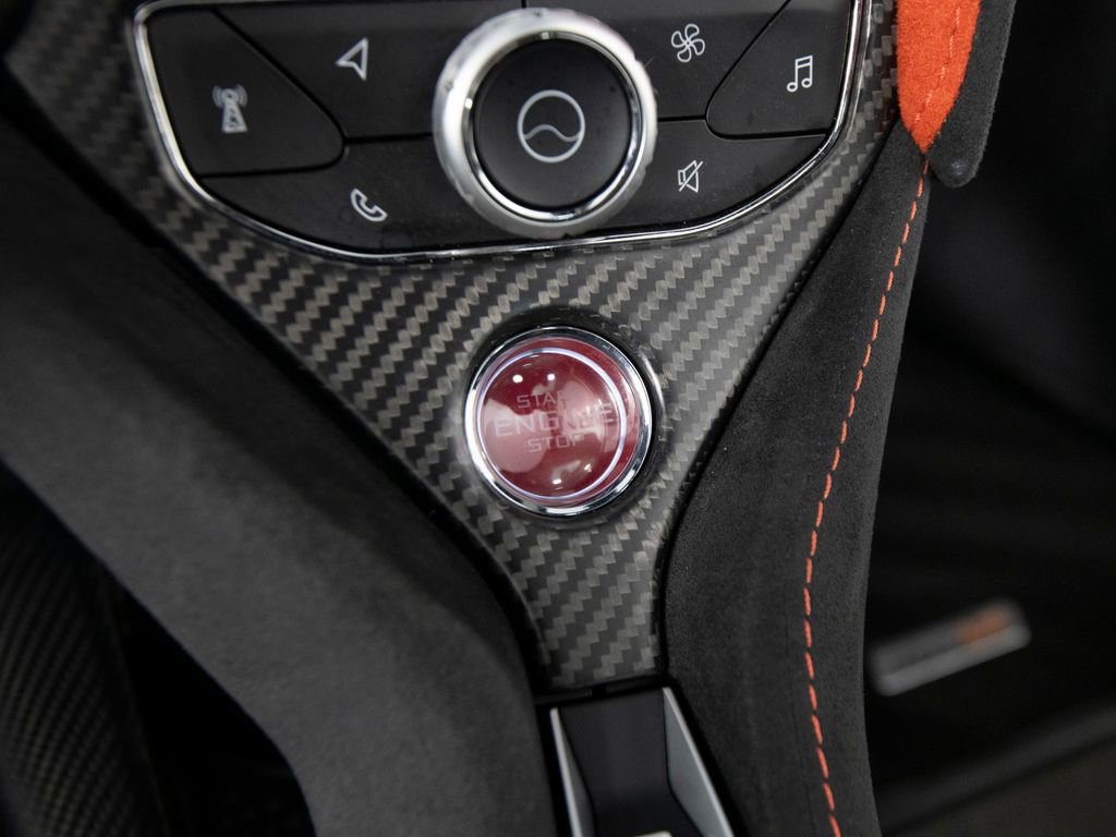 Used 2021 McLaren 765LT image 23