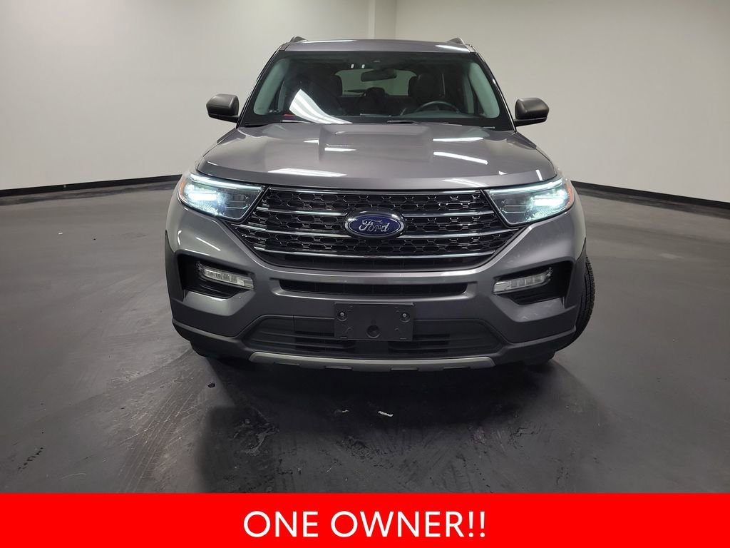 Used 2021 Ford Explorer XLT w/ Equipment Group 202A AWD/4WD image 3