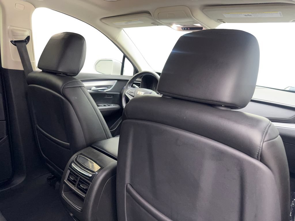 Used 2019 Cadillac XT5 Premium Luxury FWD image 42
