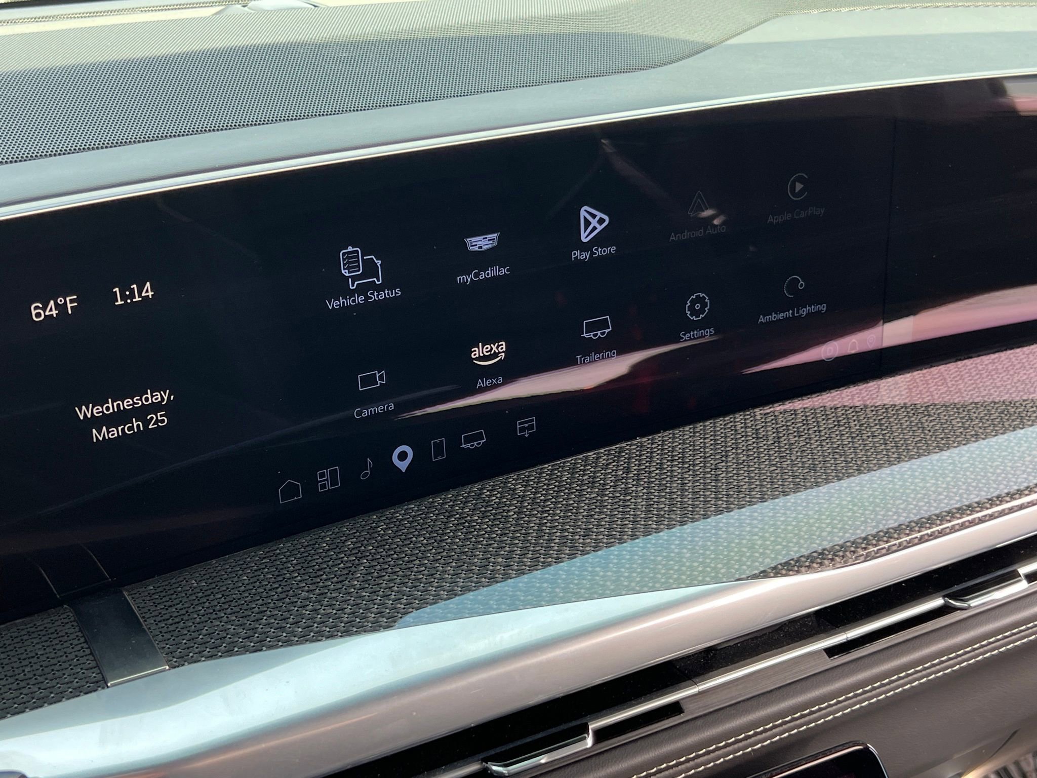 Used 2025 Cadillac Escalade ESV V image 33