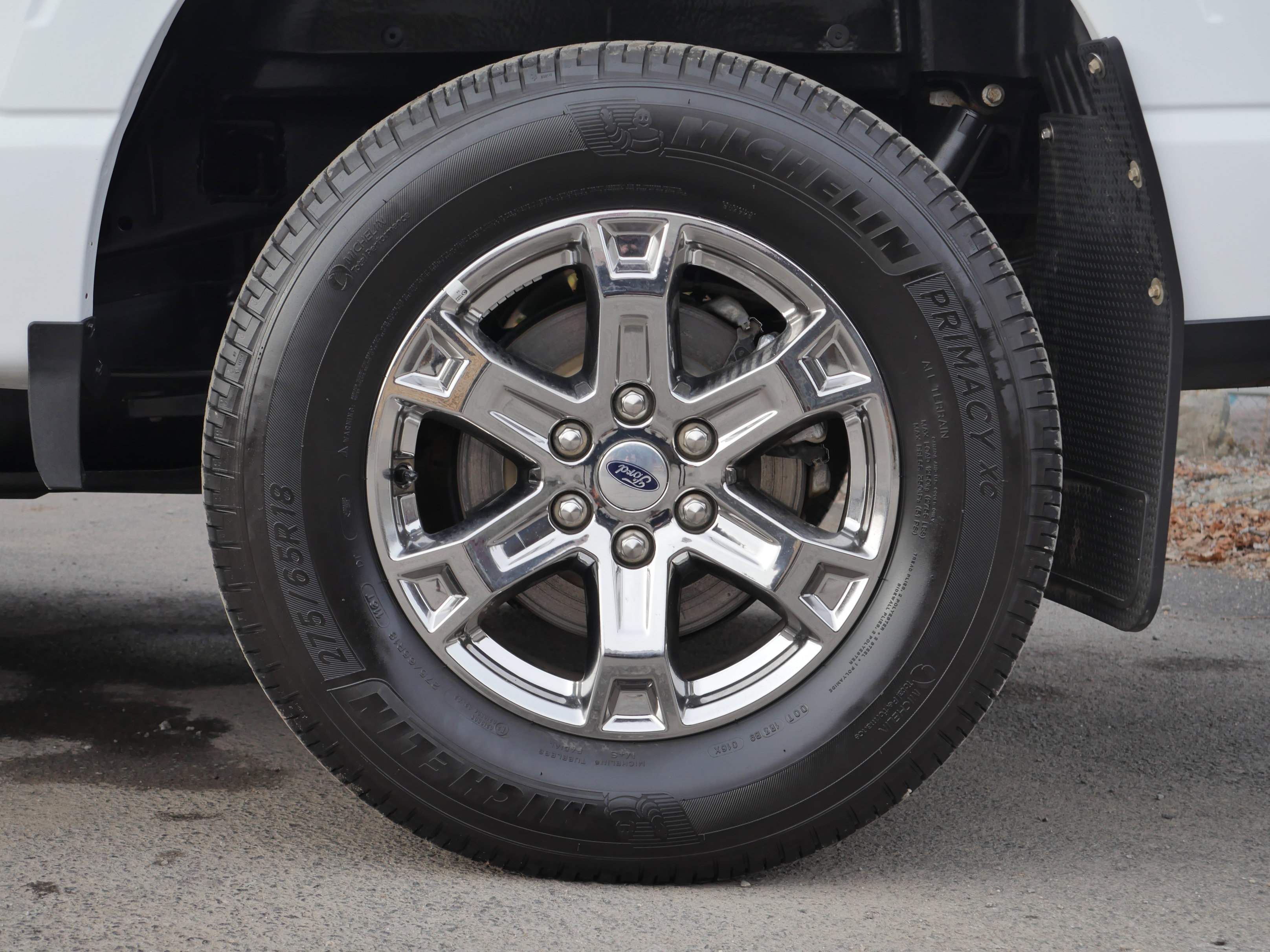 Certified 2023 Ford F150 XLT w/ Equipment Group 302A High image 18