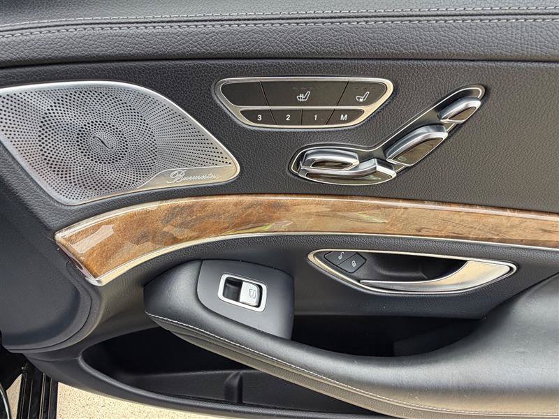 Used 2015 Mercedes-Benz S 550 4MATIC Sedan image 37