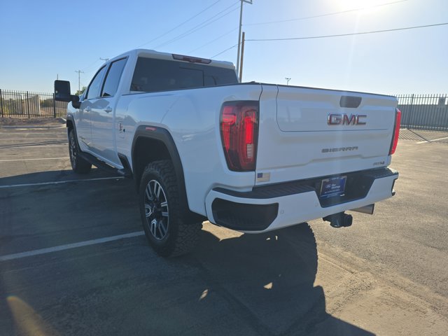 Used 2022 GMC Sierra 2500 AT4 w/ AT4 Premium Plus Package image 4
