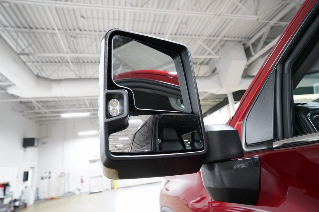 Used 2021 Chevrolet Silverado 2500 LTZ w/ LTZ Convenience Package image 24