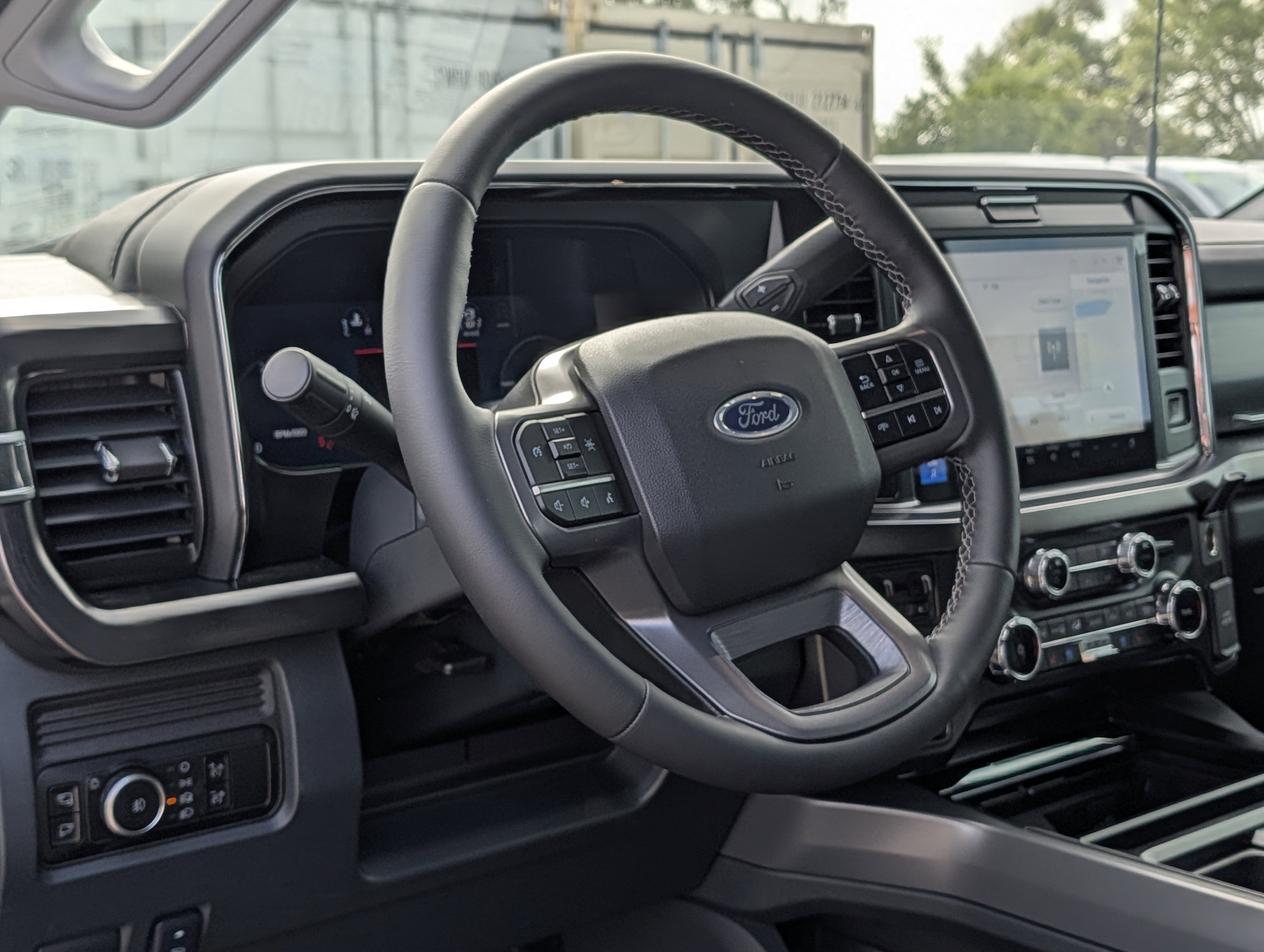 New 2026 Ford F350 Lariat image 26