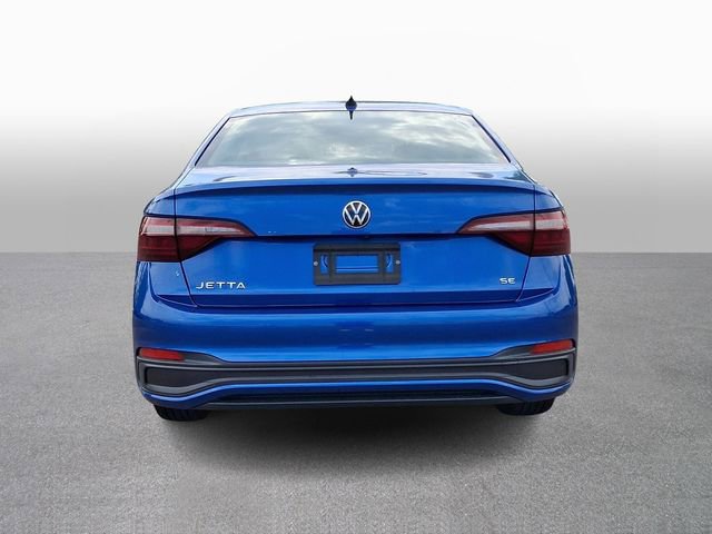 Used 2023 Volkswagen Jetta SE FWD image 5