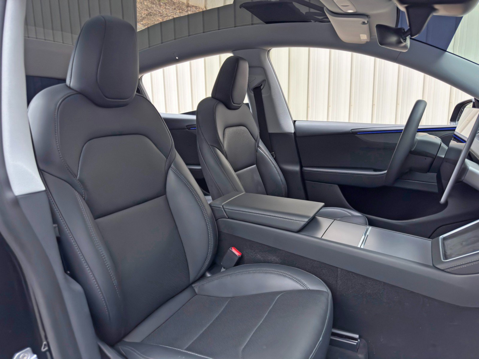 Used 2026 Tesla Model Y 2WD image 39