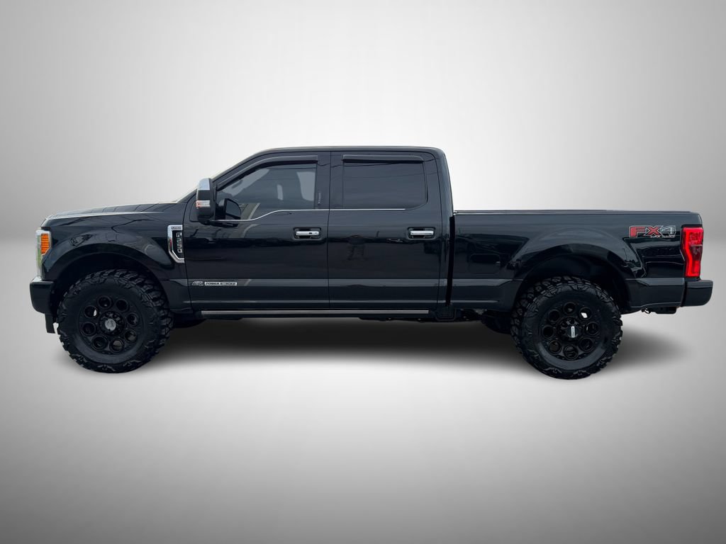 Used 2018 Ford F250 Platinum w/ Platinum Ultimate Package AWD/4WD image 6