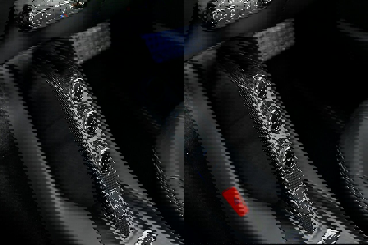 Used 2019 Ferrari 812 Superfast image 36