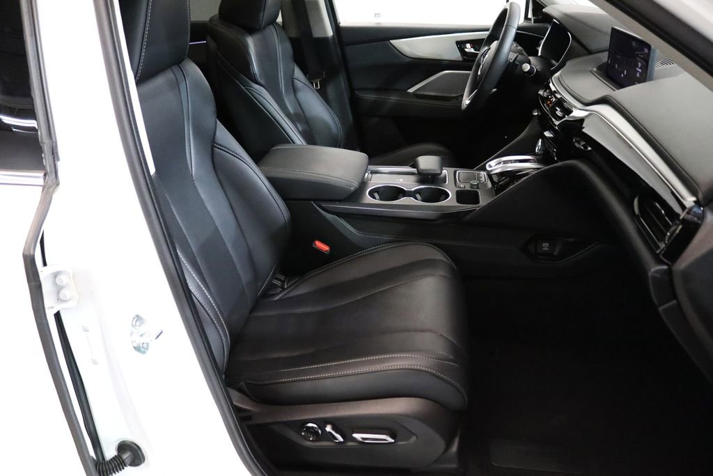 Certified 2024 Acura MDX SH-AWD w/ Technology Package image 15