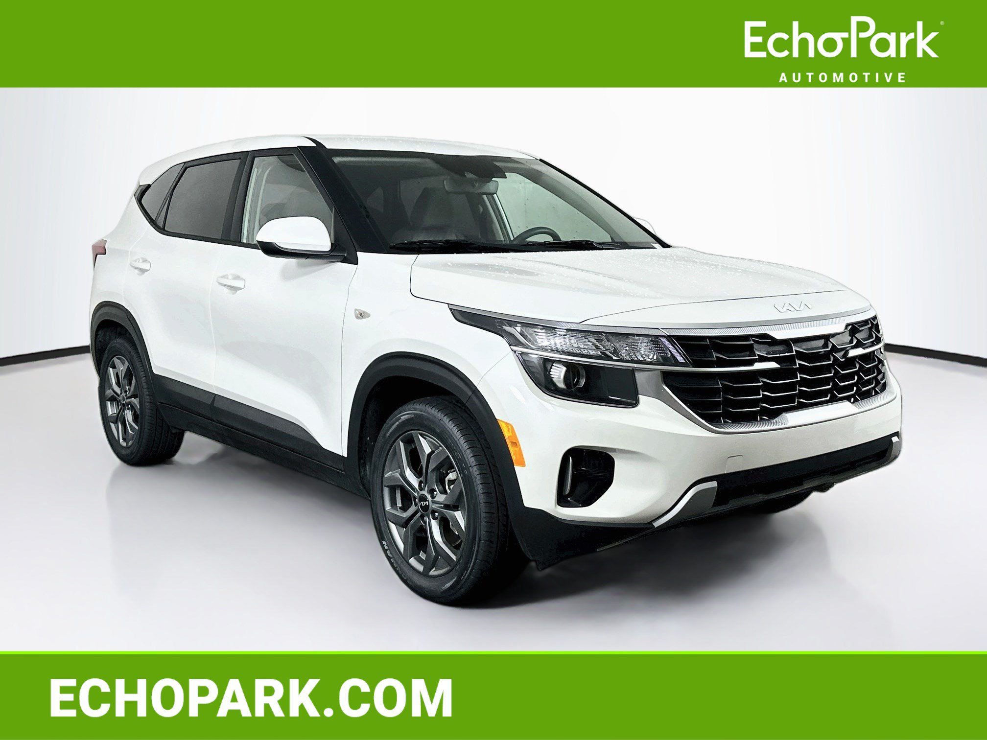 Used 2025 Kia Seltos LX AWD/4WD image 1