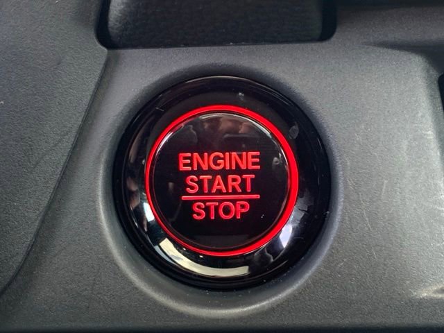 Used 2025 Honda Pilot Black Edition image 24