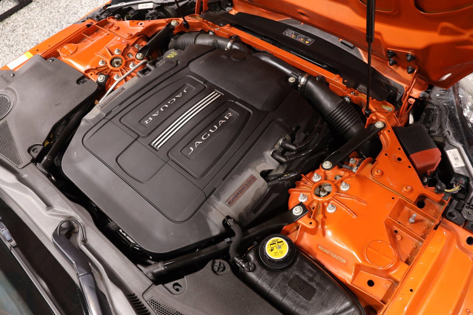 Used 2014 Jaguar F-TYPE Convertible image 16