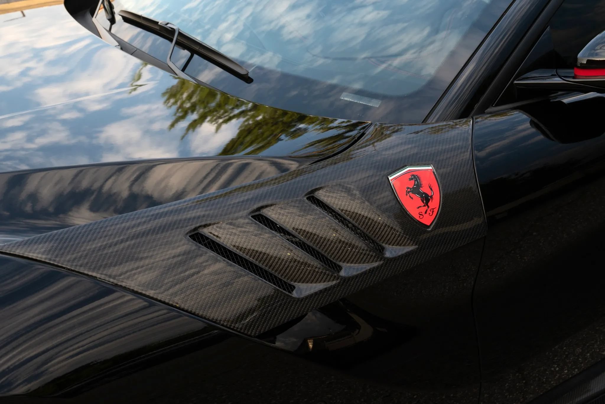 Used 2015 Ferrari F12 Berlinetta RWD image 46