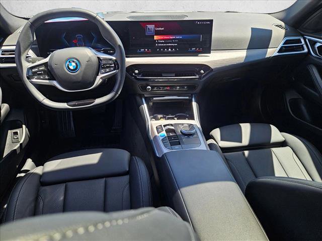 Used 2025 BMW i4 eDrive40 RWD image 18
