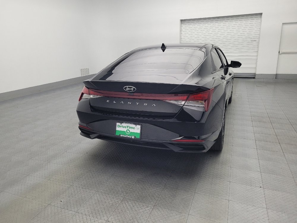 Used 2023 Hyundai Elantra SEL w/ Convenience Package image 7