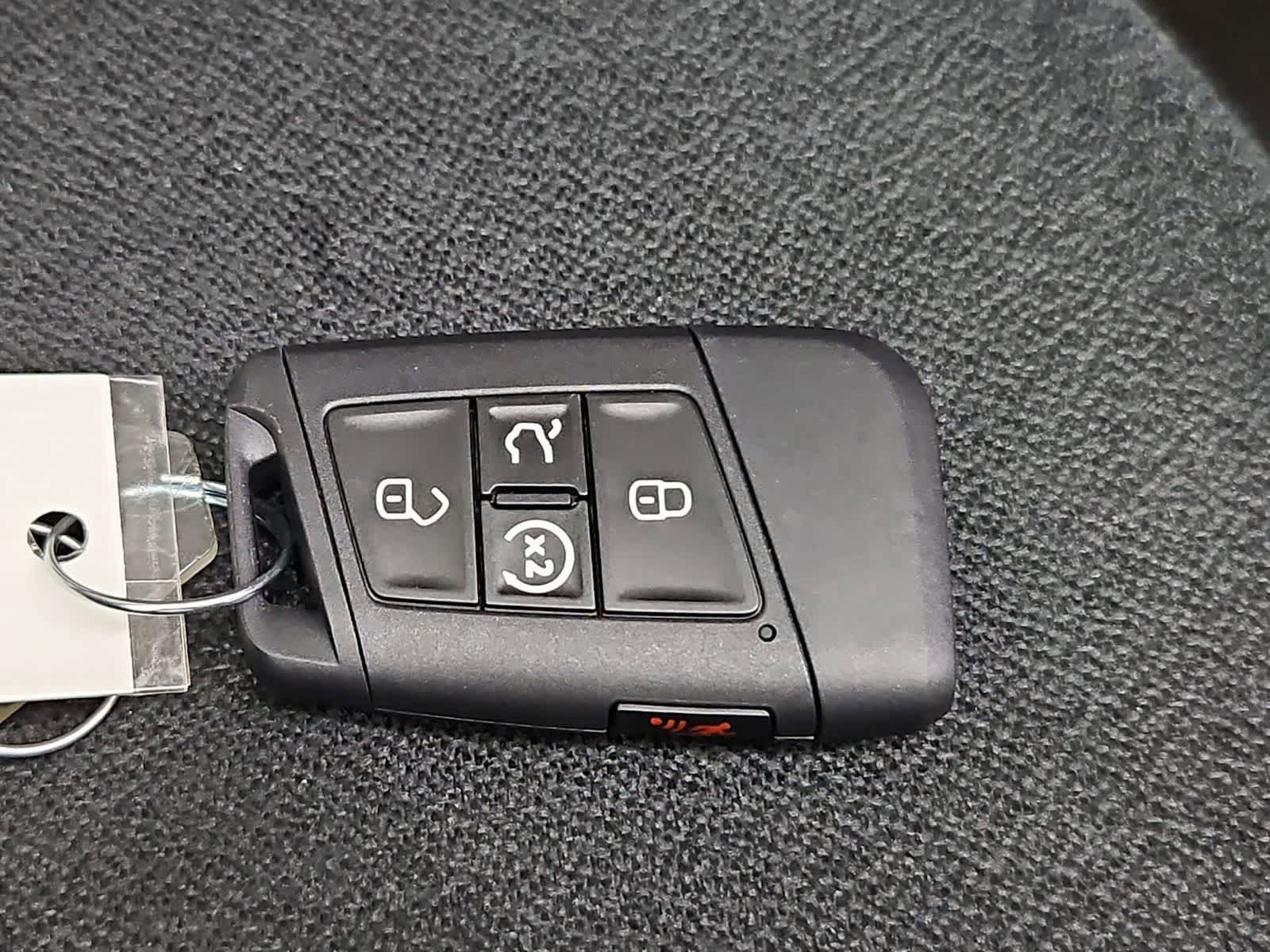 New 2026 Volkswagen Taos SEL AWD/4WD image 36