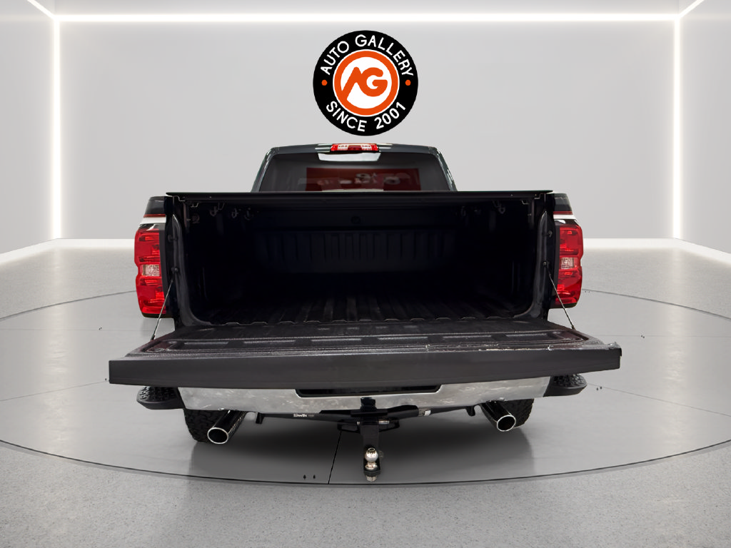 Used 2018 Chevrolet Silverado 1500 LT AWD/4WD image 7